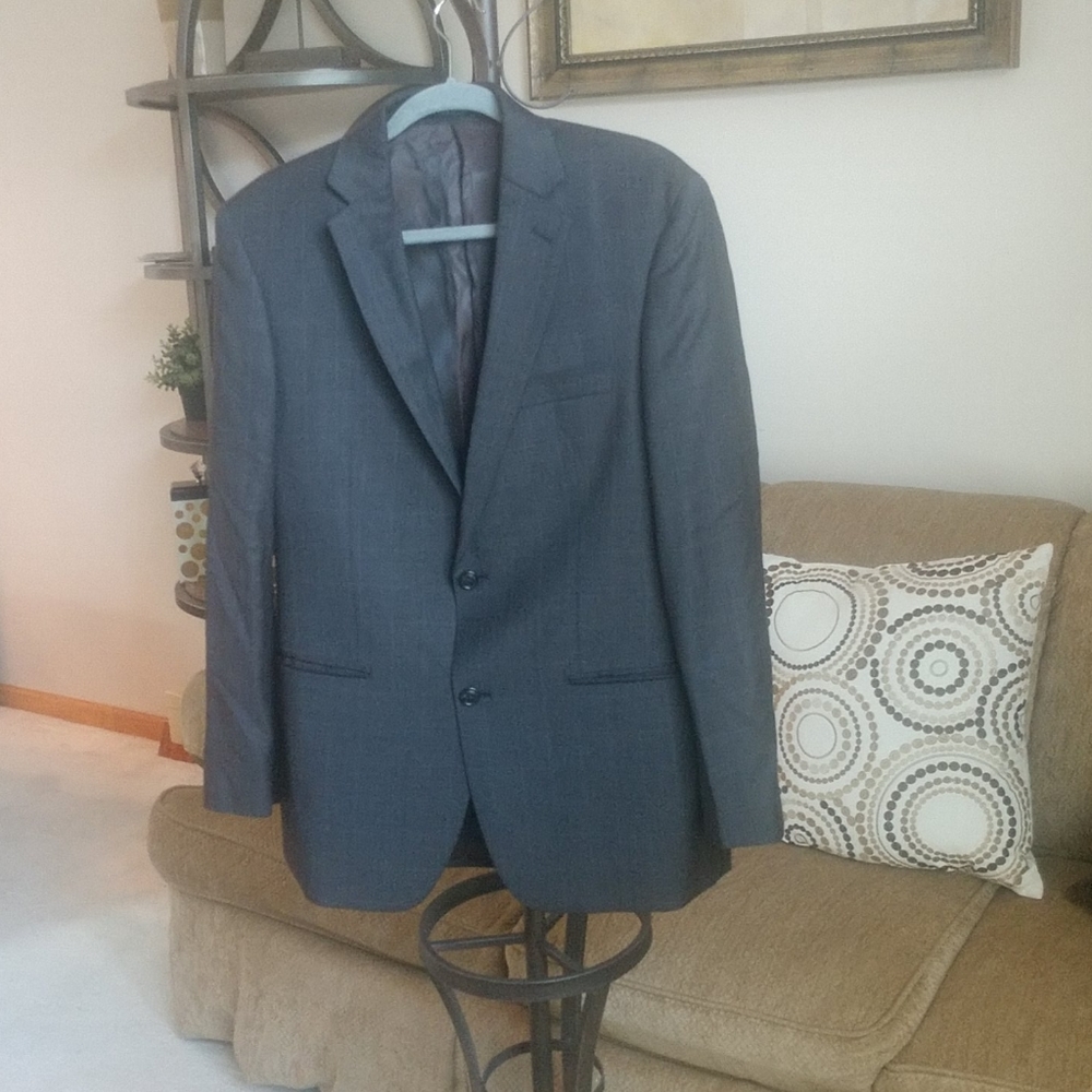 Men's suite
